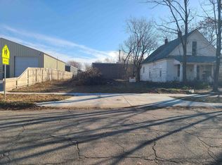 332 N Pennsylvania Ave, Wichita, KS 67214