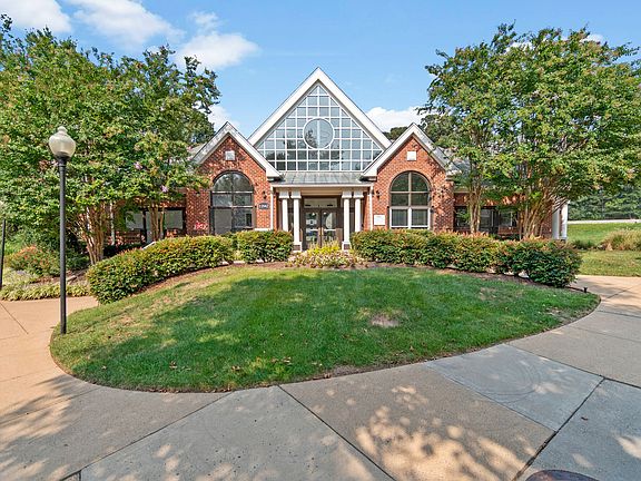 4th image of 11842 Federalist Way #705-22