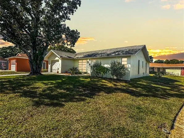 4590 Fox Lake Ct, Clearwater, FL 33762