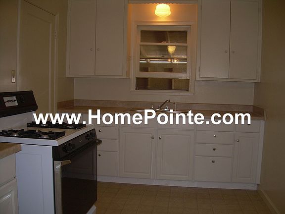 2nd image of 4421 42nd St