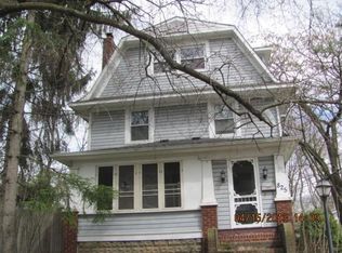 825 Greenwood Ave, Akron, OH 44320