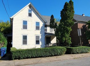 607 Tronolone Pl, Niagara Falls, NY 14301
