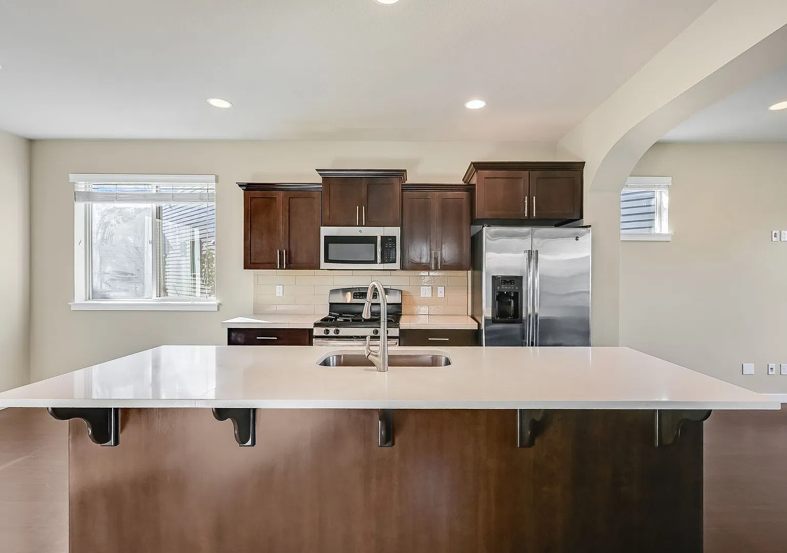 Beautiful 3 bed, 2.5 bath Single Family home in Beaverton! — Photo 4