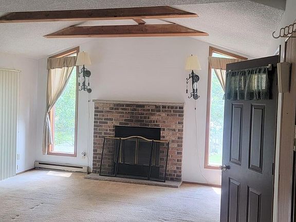 4th image of 2227 Overlook Dr