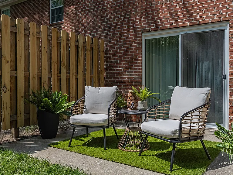 Ivy Hills Living Spaces — Photo 159