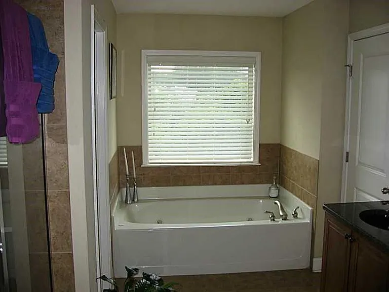 9040 Woodland Trl — Photo 6