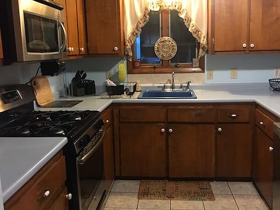 Microwave + Gas Range