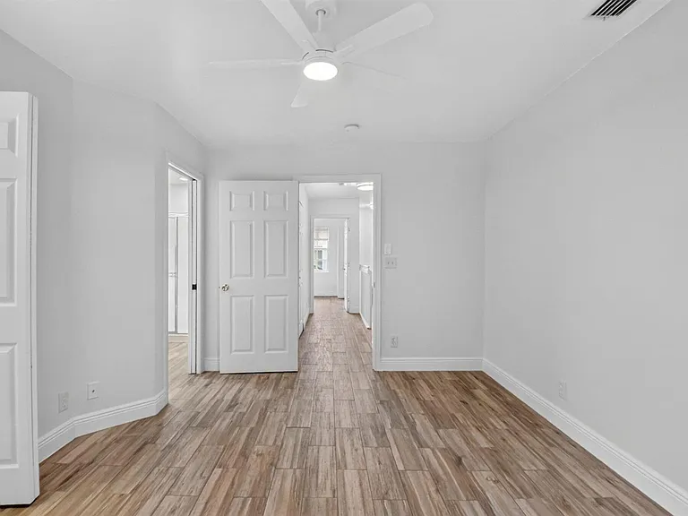 6917 Crooked Fence Dr — Photo 38