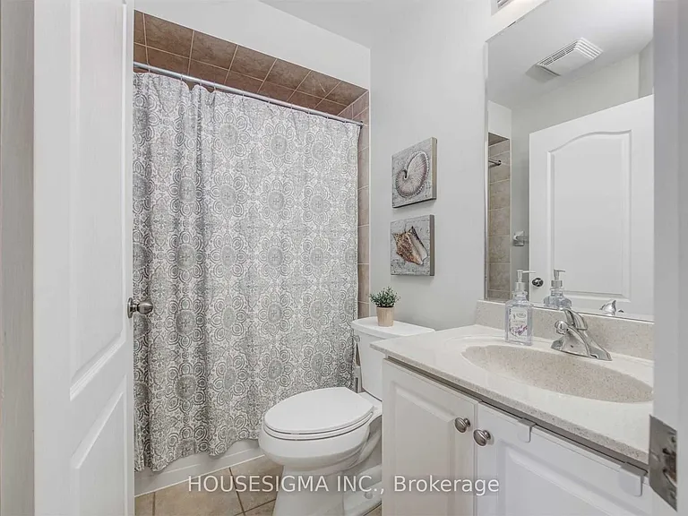 244 Tawny Cres — Photo 21
