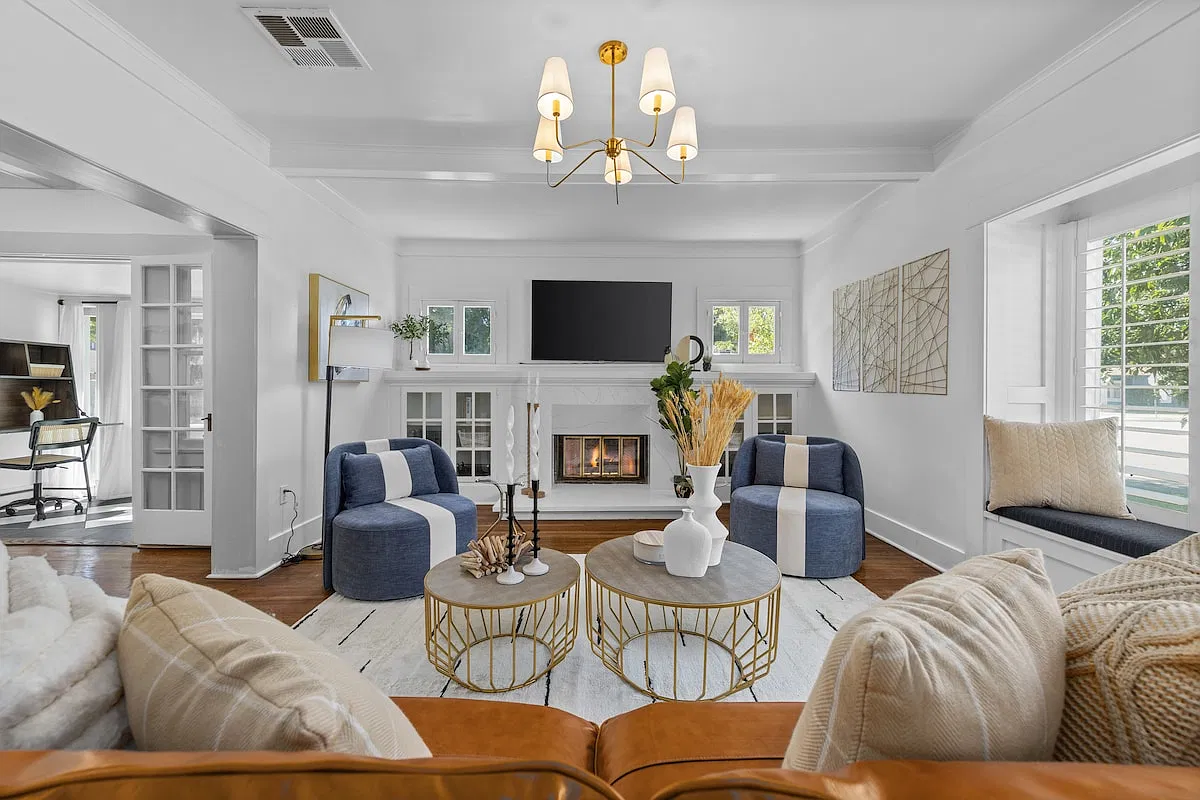 4 bed, 2148 sqft, $5,500 — Photo 1