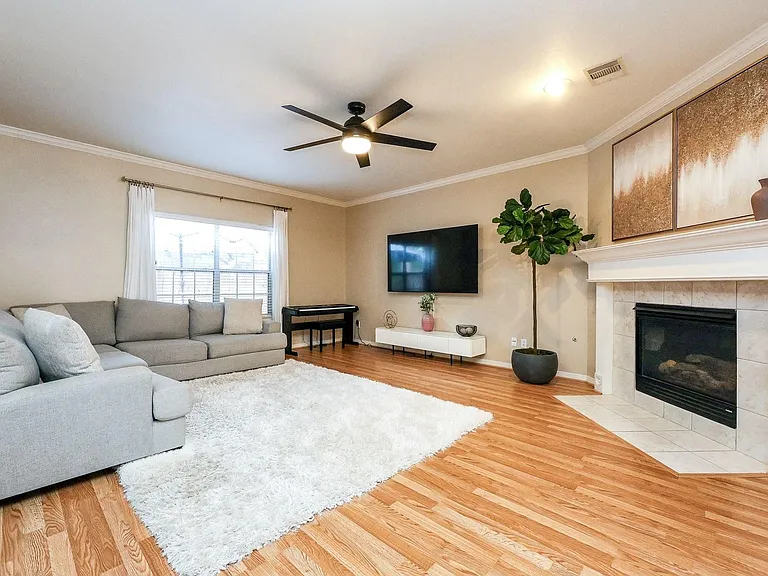 2865 Westhollow Dr #3 — Photo 6