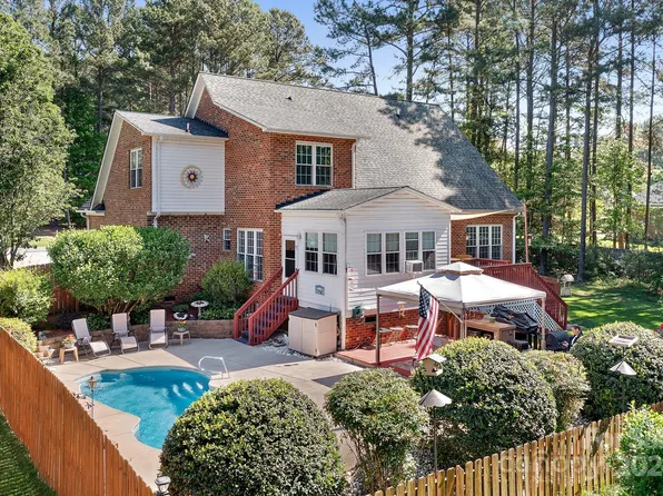 7132 Avocet Dr, Denver, NC 28037