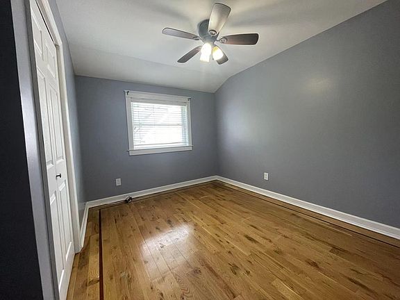 4th image of 15 Gilbert Pl #2