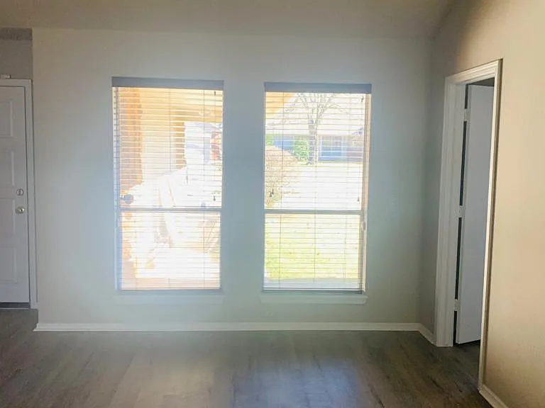 7138 S Darlington Ave — Photo 2