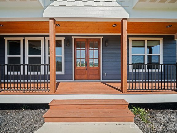 4th image of 111 Pisgah Gap Dr