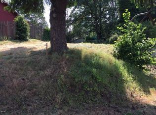435 N 9th St, Saint Helens, OR 97051