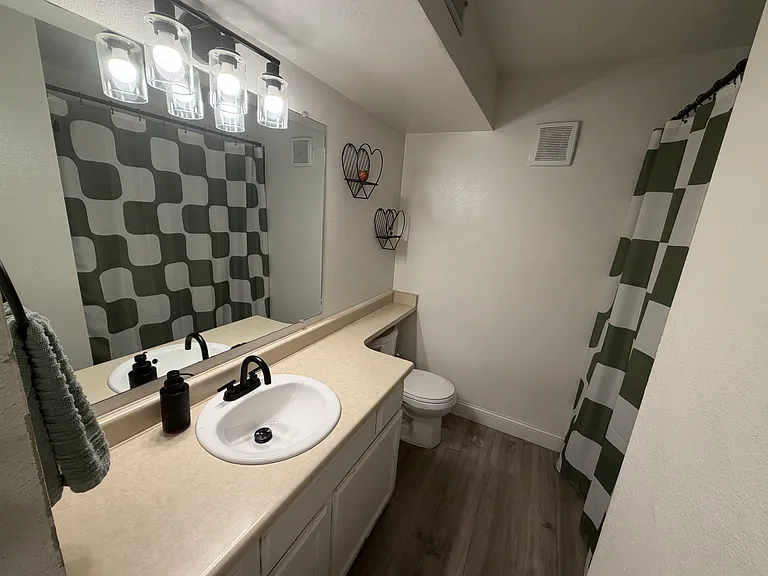 11129 Alcott St #B — Photo 5