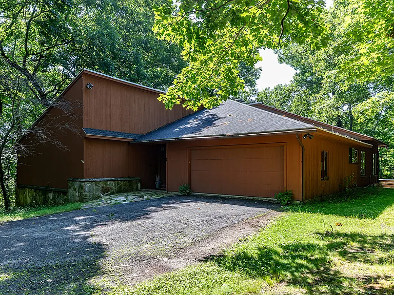 230 E Litchfield Rd — Photo 4