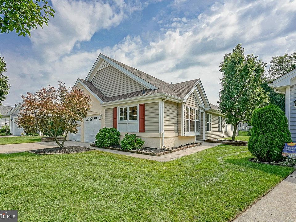 1st image of 58 Nature Ln