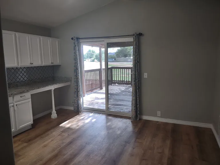 7226 Bentwater Dr — Photo 5