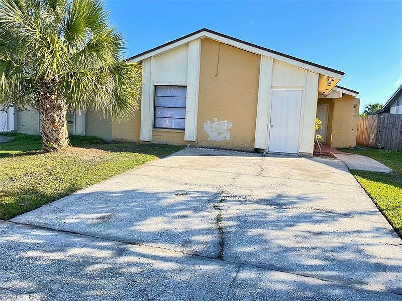 1st image of 5015 Parkhill Pl