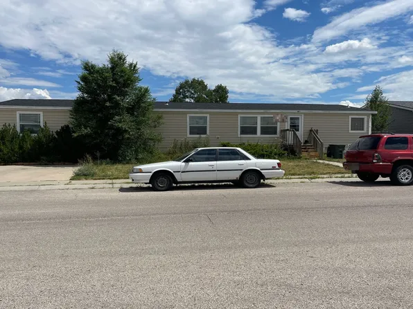 1600 Limecreek Ave, Gillette, WY 82716