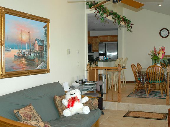 4th image of 1312 Edgewater Beach Dr
