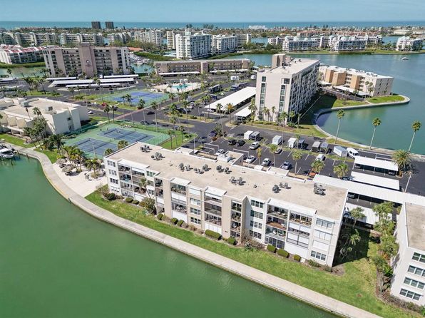 7625 Sun Island Dr S APT 101