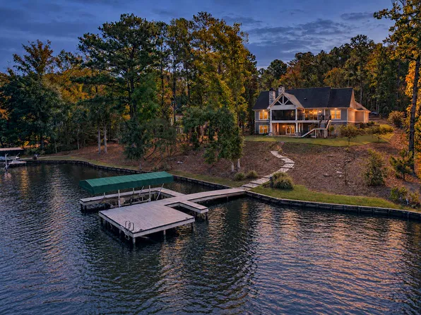 2731 Club Dr, Greensboro, GA 30642