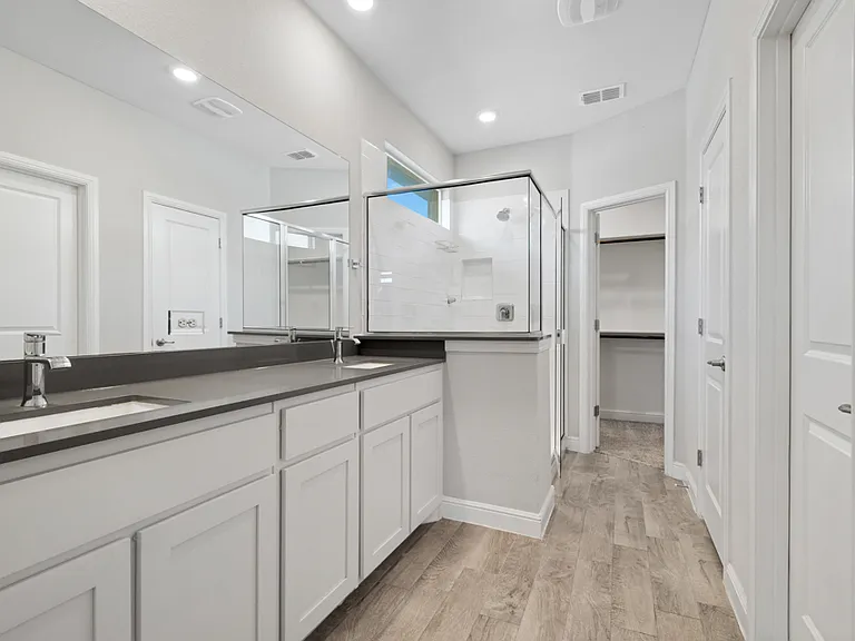 832 Wilmott Ter — Photo 22