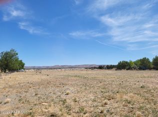 1841 W Quarter Horse Way, Paulden, AZ 86334