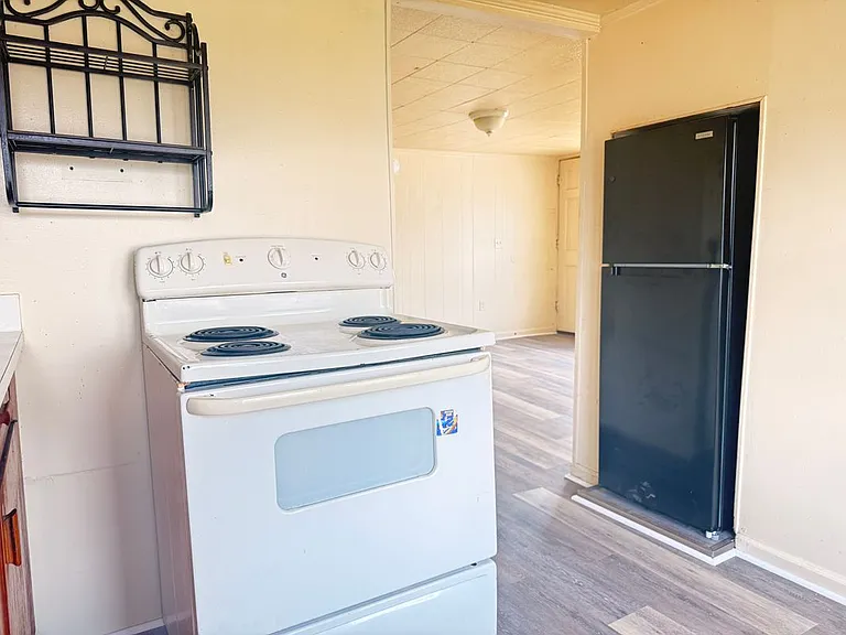 502 Oak Dr #B — Photo 13