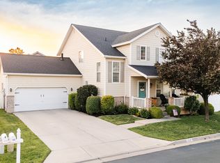923 Kings Crossing Dr, Farmington, UT 84025