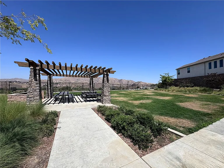 24326 Juni Ct — Photo 53