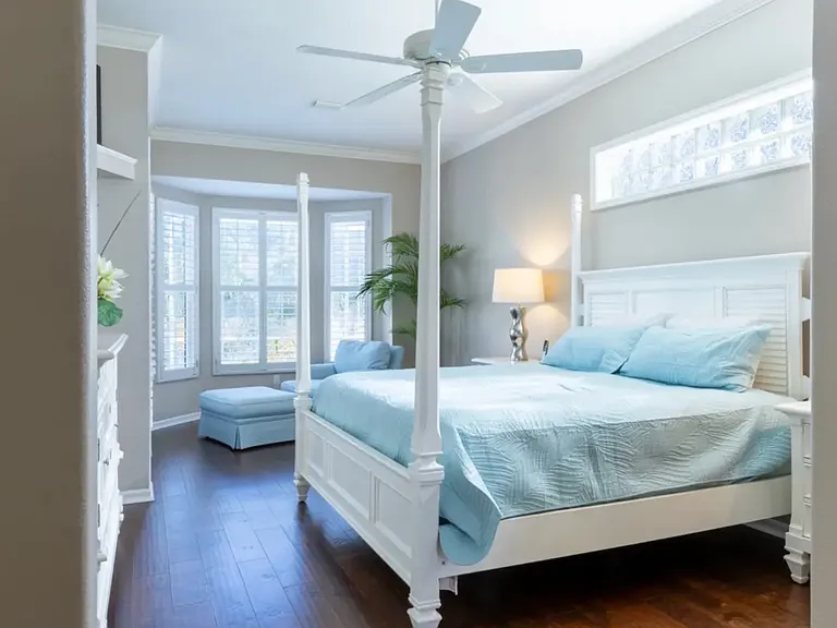 419 Bird Key Dr — Photo 22