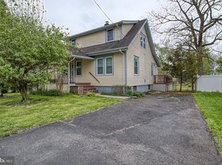 110 Wyckoff Mills Rd, Hightstown, NJ 08520