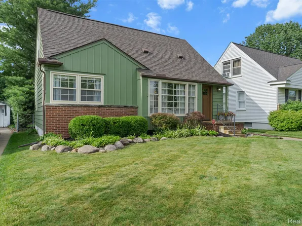 308 Walnut Ave, Royal Oak, MI 48073