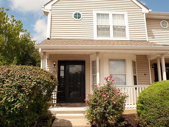 3rd image of 6 Wellington Ct