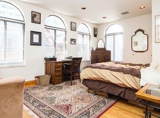 22 E 58th St, Brooklyn, NY 11203