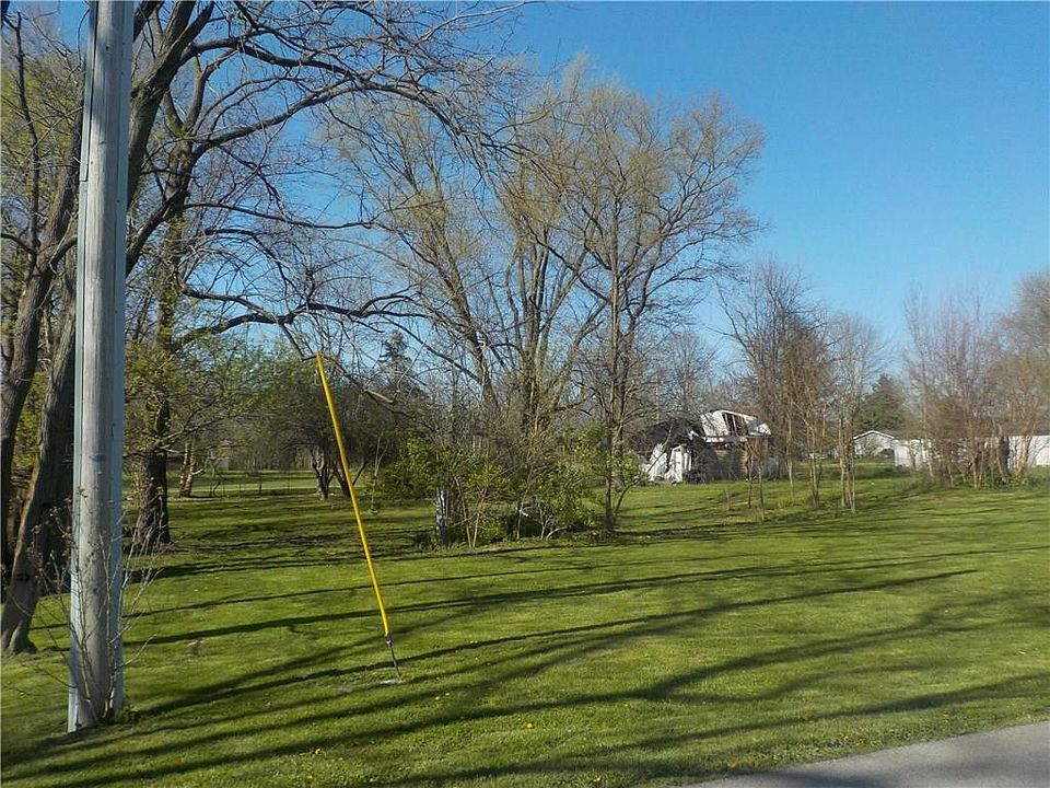 2nd image of 7392 W County Road 100 N