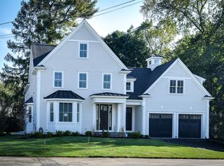 5 Claflin Rd, Wellesley, MA 02482