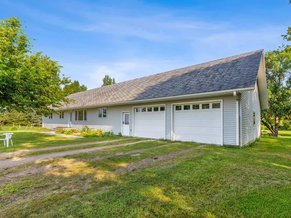 4942 43rd Ave N, Moorhead, MN 56560