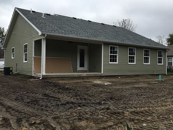 2nd image of 144 W Bodine Dr