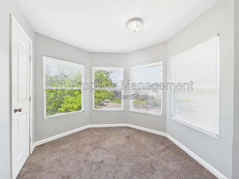 1256 Pennsylvania Ave — Photo 14