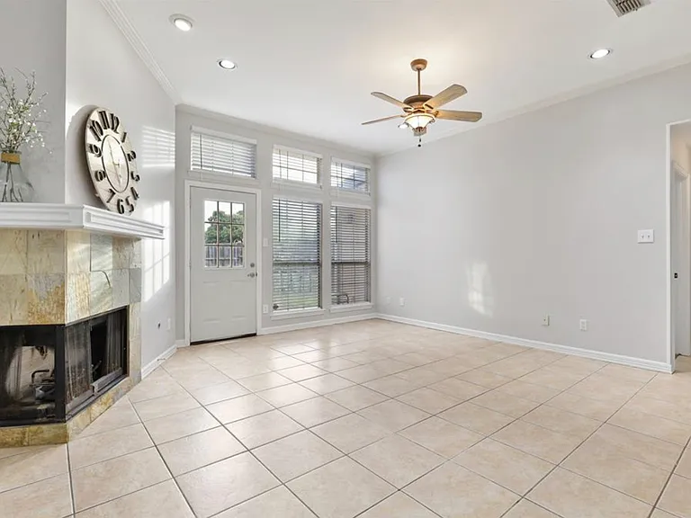 4500 Portrait Ln — Photo 10