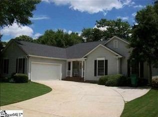 104 Legrae Ln, Taylors, SC 29687