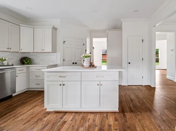 4569 Magnolia Dr, Birmingham, AL 35242