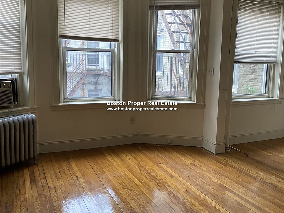 117 Park Dr. #35 Boston - Fenway Unit Photo 1 (1)