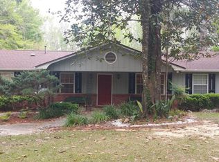 2960 Hunter Fish Camp Rd, Marianna, FL 32446