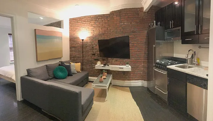 Rented by Carini Group | media 6